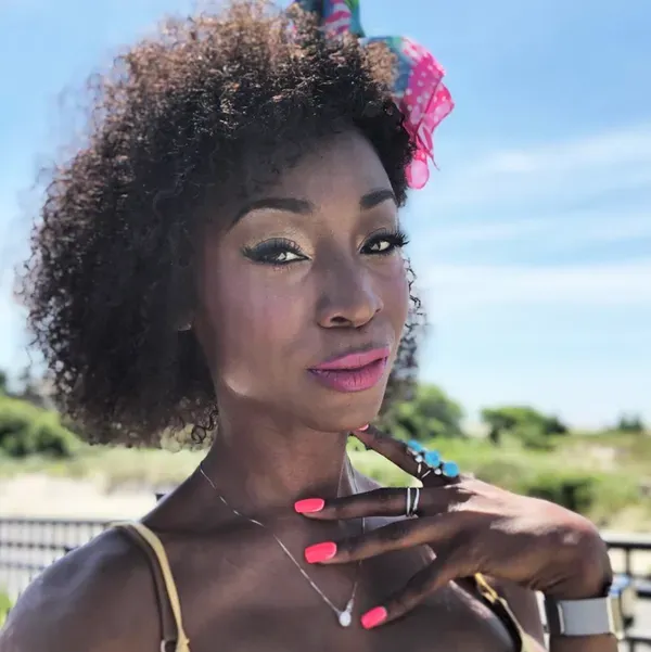 Trans Actress Angelica Ross to Host 2020 Candidates' LGBTQ Forum