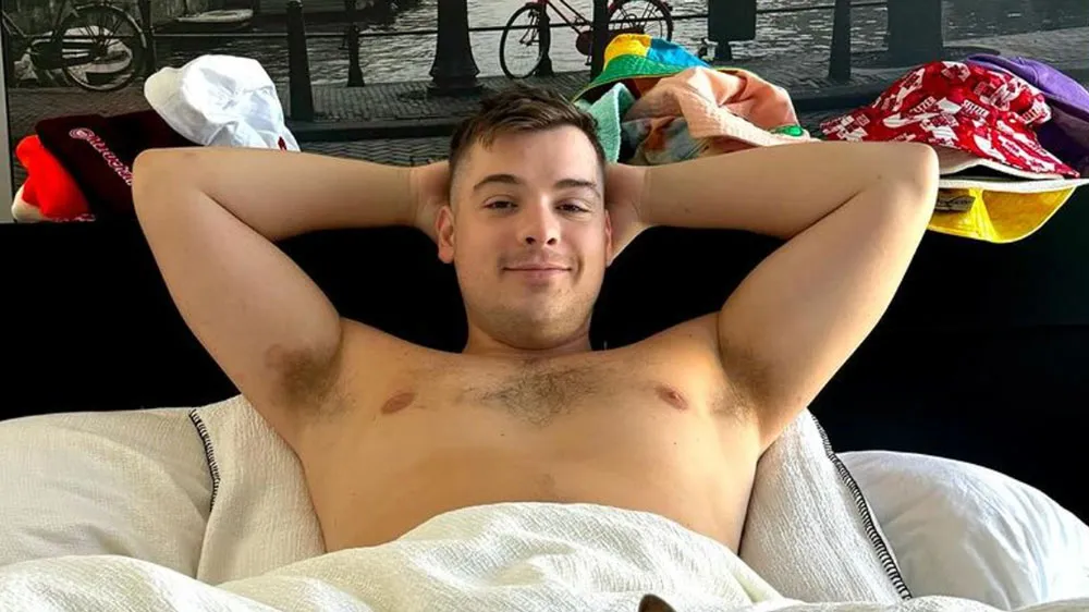Getting to Know Out Social Media Influencer Elliot Norris